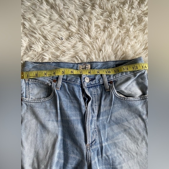 Citizens of Humanity Cora Crop Relaxed Undone Hem Jeans - Picture 7 of 7